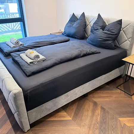 Appartement Luxus-penthouse Mit Weitblick Ueber *