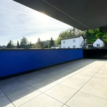 Appartement Luxus-penthouse Mit Weitblick Ueber