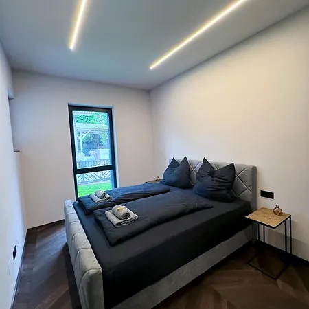 Luxus-penthouse Mit Weitblick Ueber Appartement