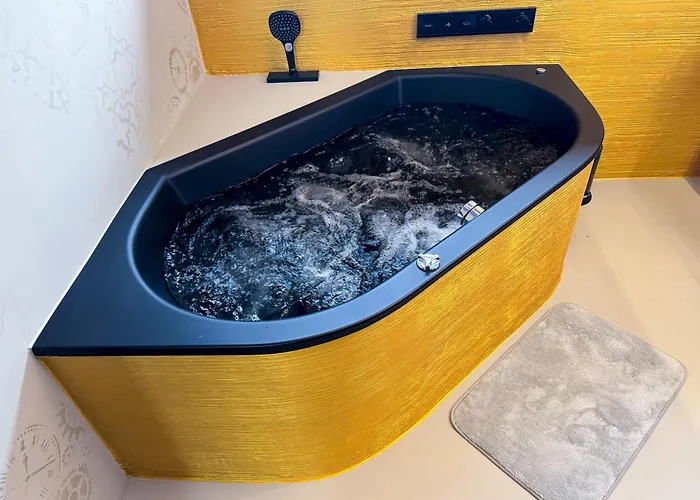 Luxus-penthouse Mit Weitblick über *