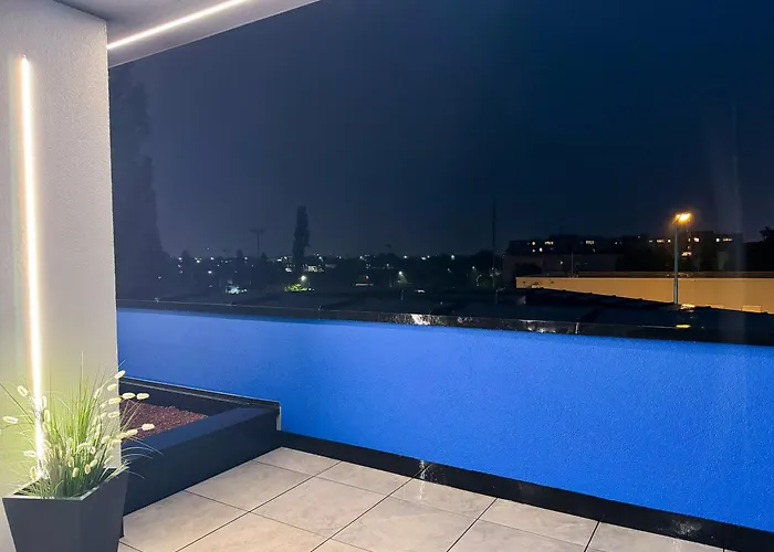 Luxus-penthouse Mit Weitblick über *