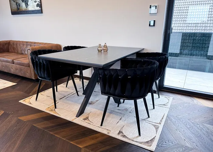 Luxus-penthouse Mit Weitblick Ueber