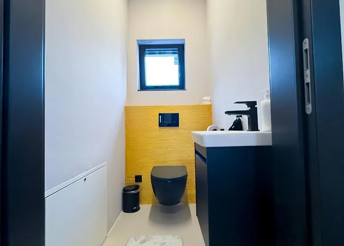 Luxus-penthouse Mit Weitblick über *